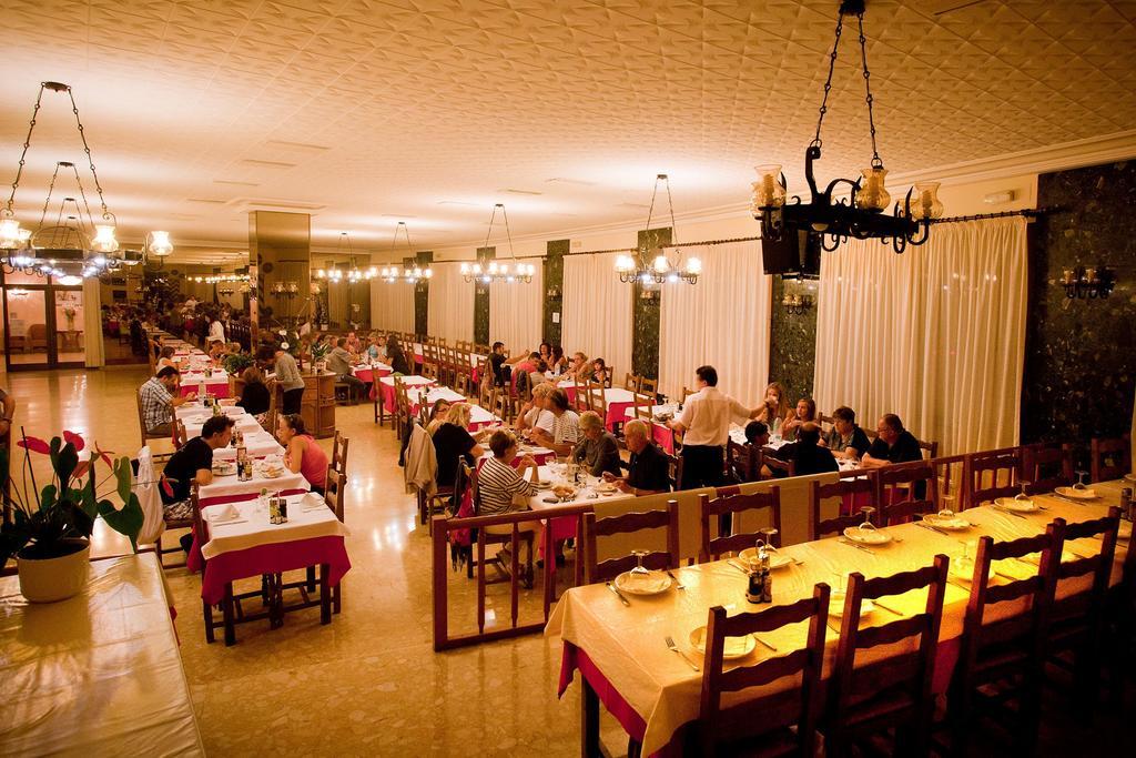 Hotel Beri Llança Dış mekan fotoğraf
